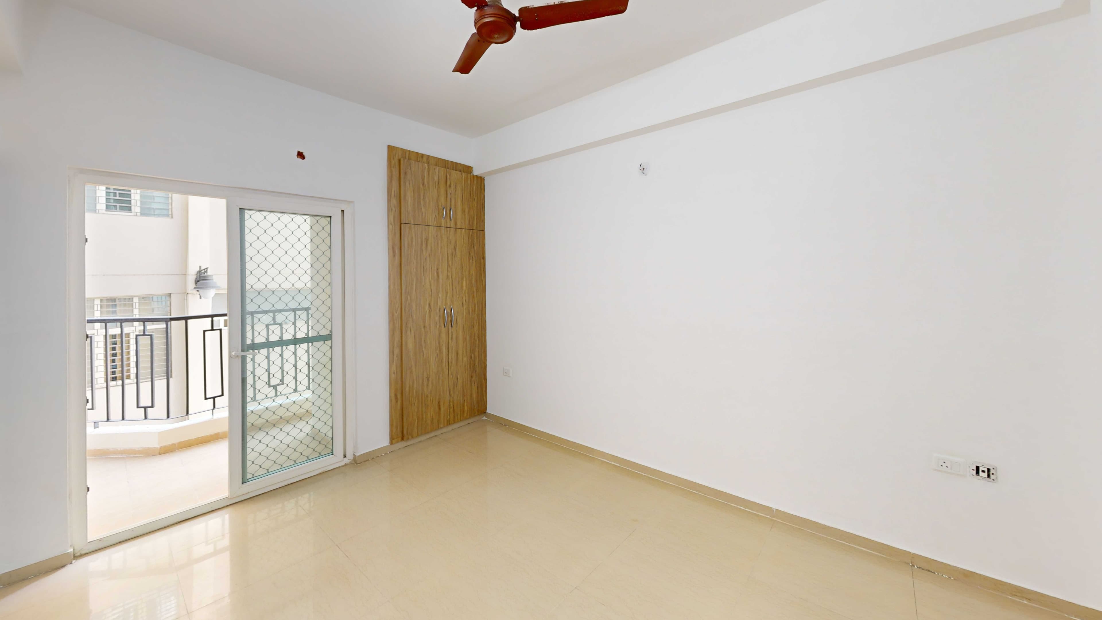 1714052676609-Bedroom (11).jpg